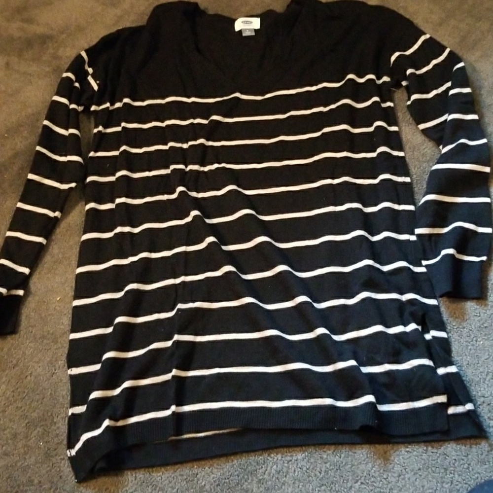 Old Navy Sweater